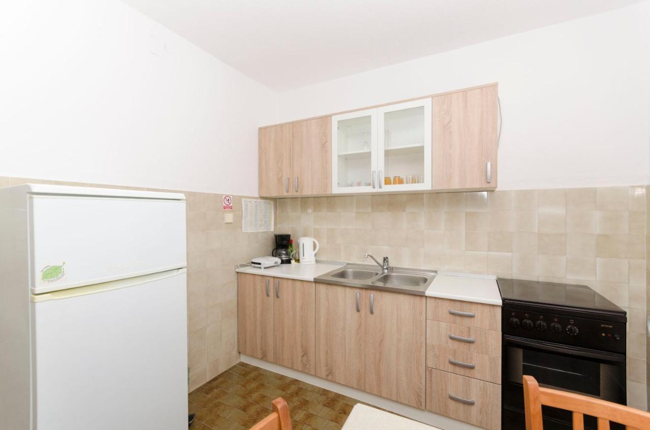 Apartments Silvana Супетар Екстериор снимка