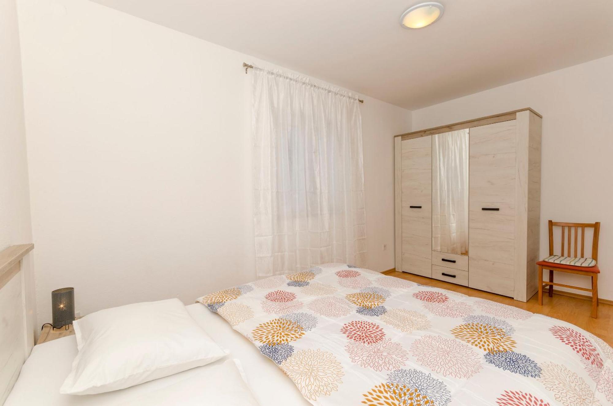 Apartments Silvana Супетар Екстериор снимка