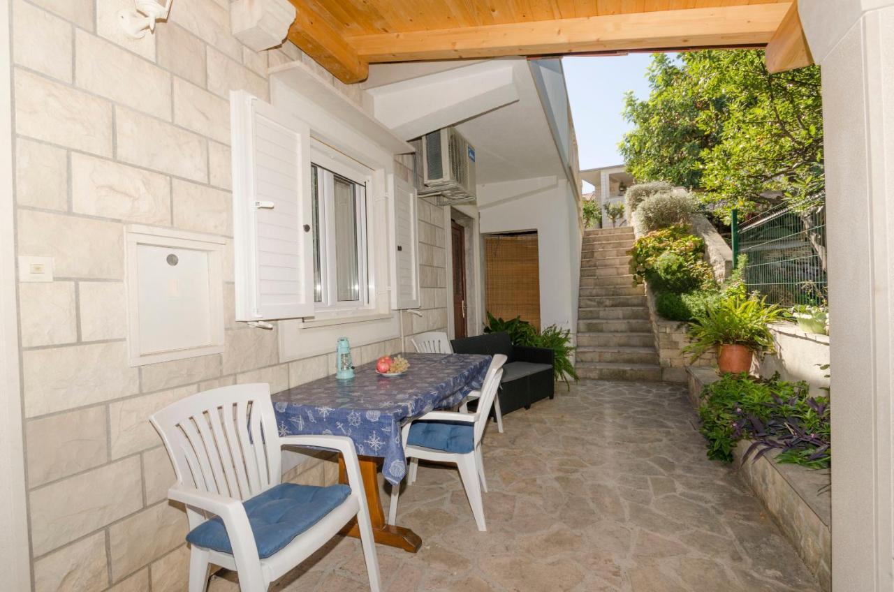 Apartments Silvana Супетар Екстериор снимка